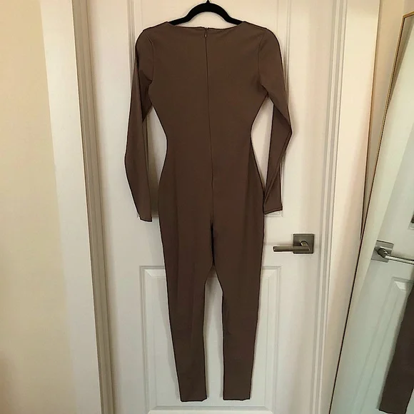 SKIMS All-in-One Scoop Neck Long Sleeve Jumpsuit - Picture 3 of 7